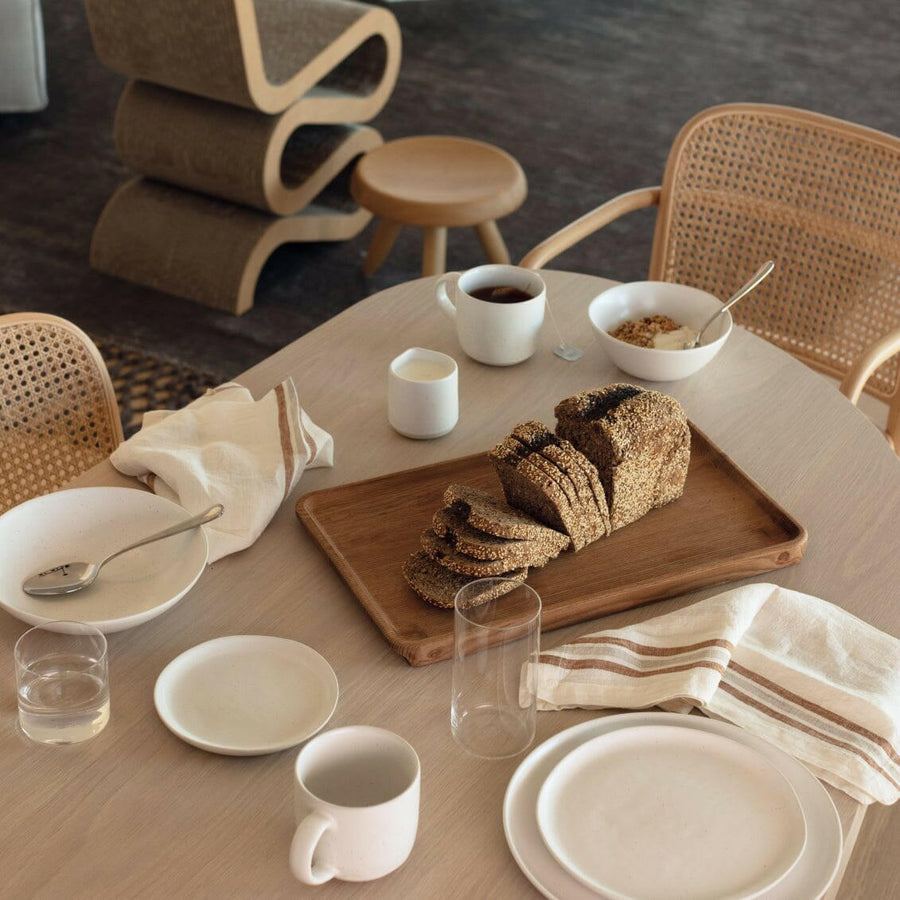 Elegant dinnerware set featuring refined craftsmanship for sophisticated dining experiences