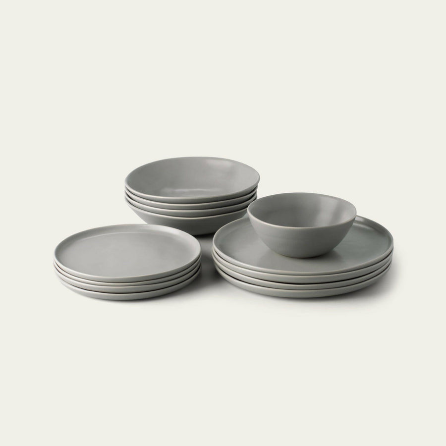 Elegant dinnerware set featuring refined craftsmanship for sophisticated dining experiences