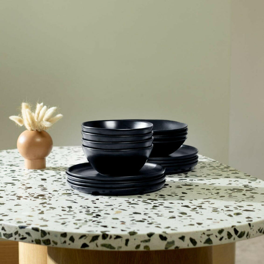 Nutritious breakfast bowls packed with fresh fruits and grains for a healthy morning meal.