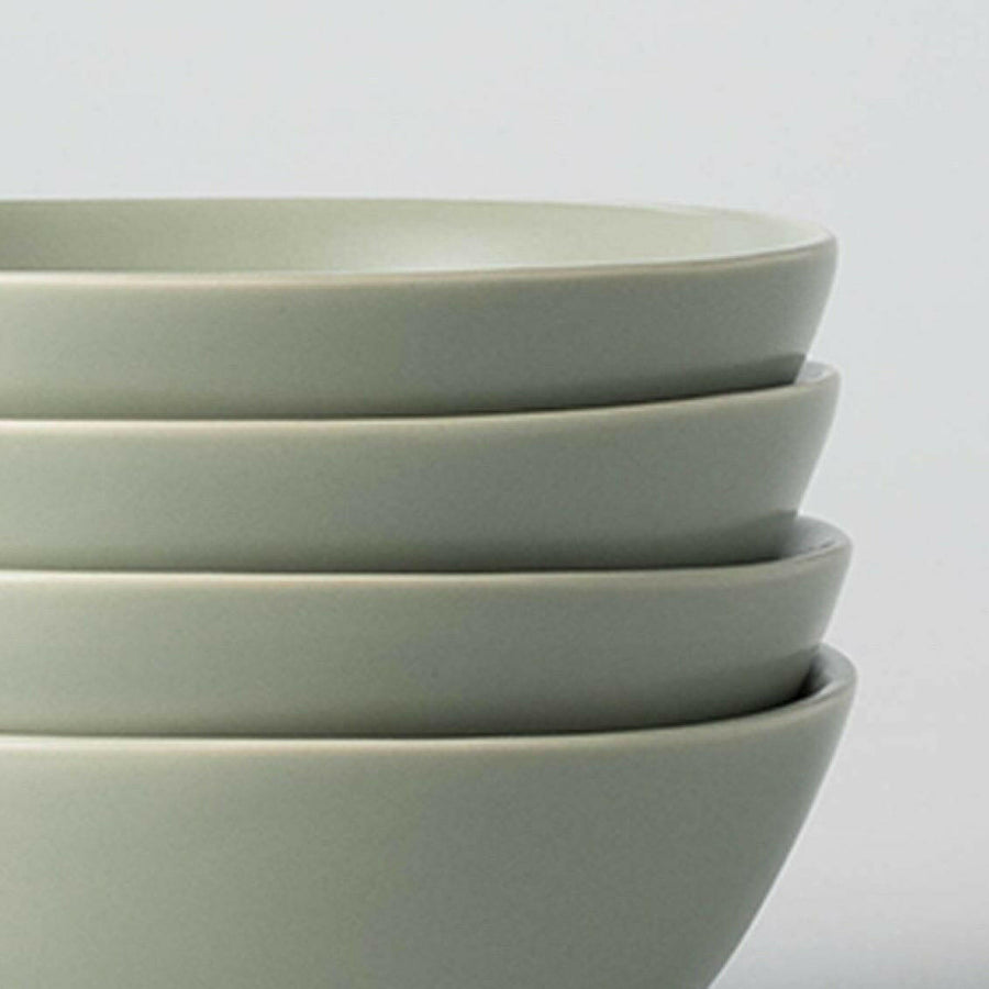 Stylish dessert bowls perfect for elegant table settings and enhancing your dining experience