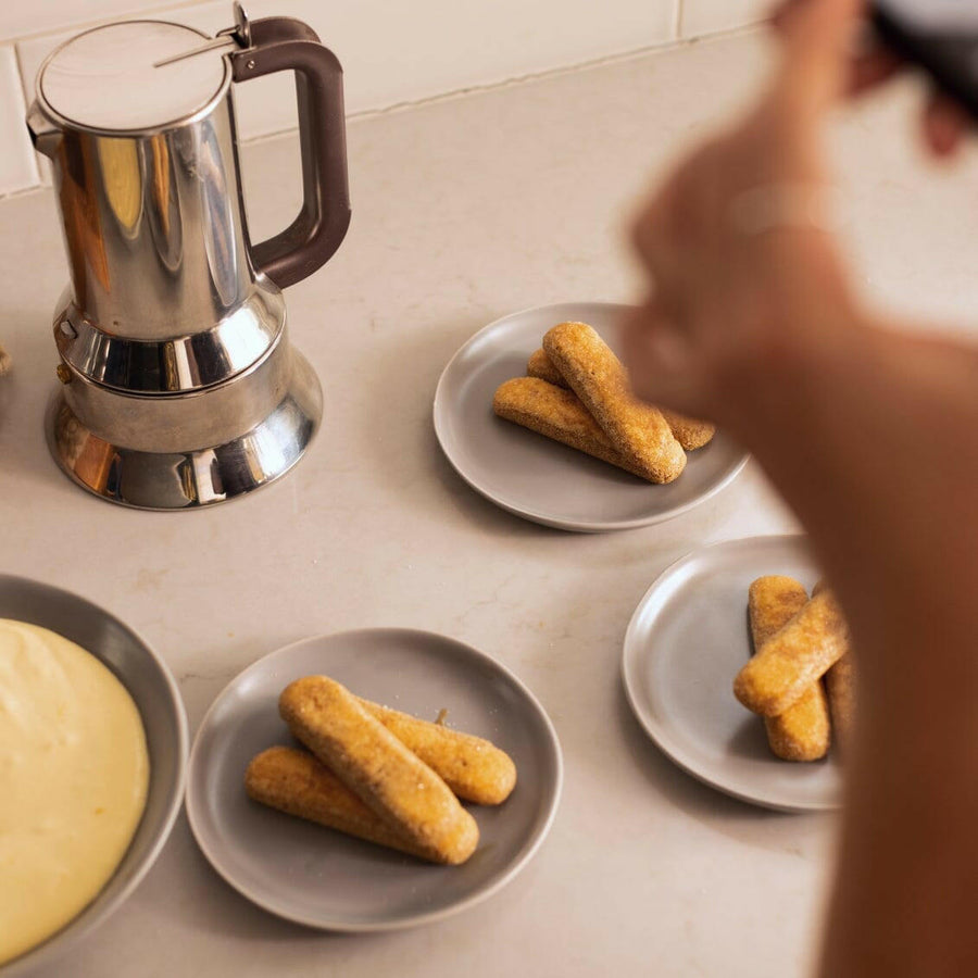 SleekServe elegant dessert plates ideal for sophisticated dining and stylish table settings