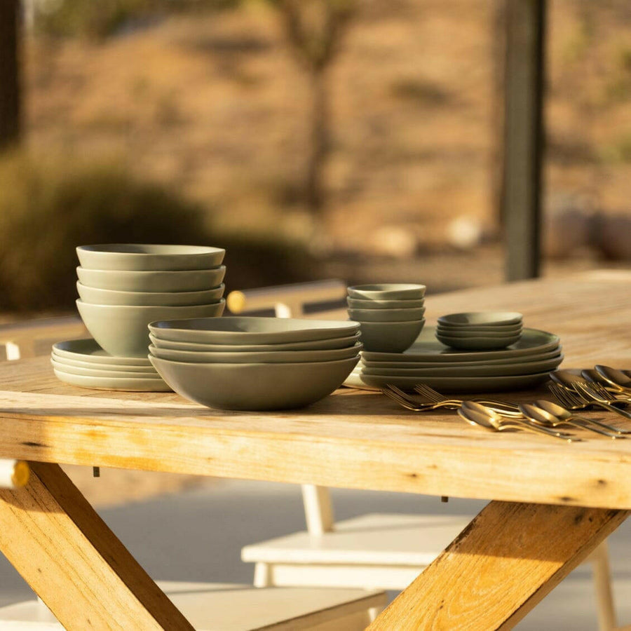 Elegant stylish pasta bowls enhancing your dining experience with premium quality and sophisticated design.