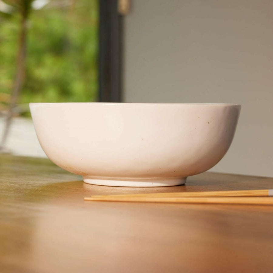 Stylish ramen bowls perfect for enhancing your dining experience with elegant and functional design