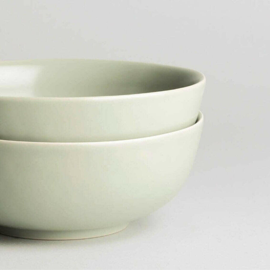 Stylish ramen bowls perfect for enhancing your dining experience with elegant and functional design