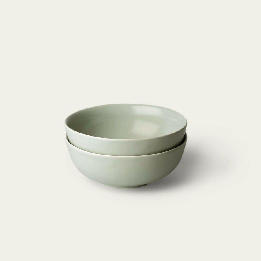 Stylish ramen bowls perfect for enhancing your dining experience with elegant and functional design